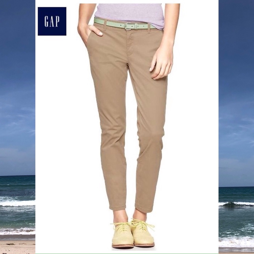 GAP skinny mini skimmer size 6 khaki cropped pants